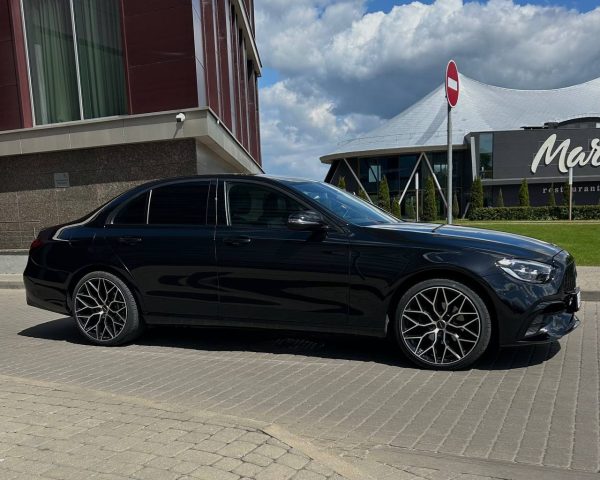 Mercedes E-Class W213 — изображение 4
