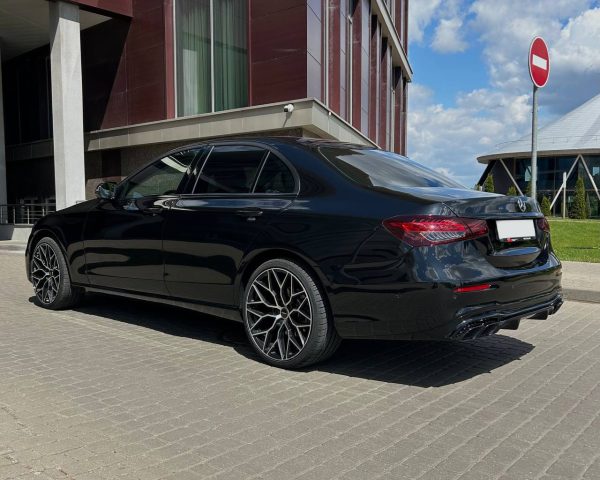 Mercedes E-Class W213 — изображение 5