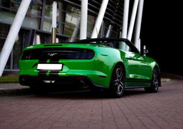 Ford Mustang — изображение 2
