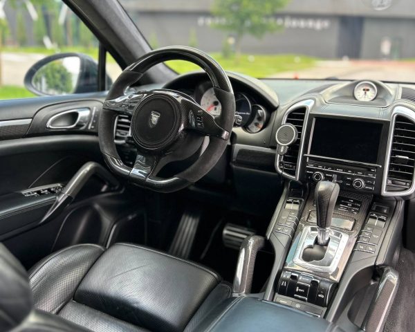 Porsche Cayenne Turbo Mansory — изображение 11