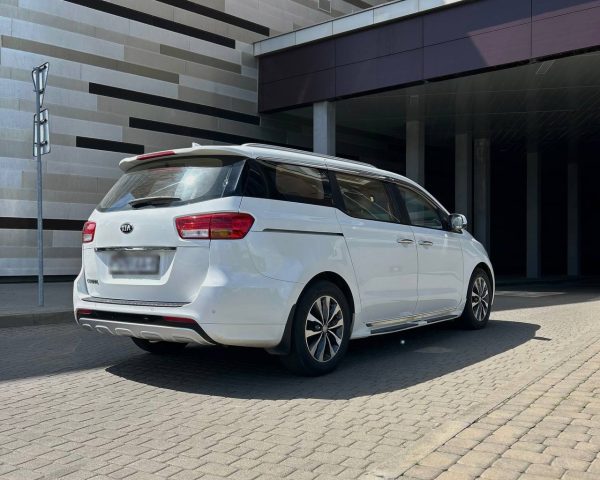 Kia Carnival — изображение 8