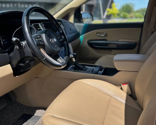 Kia Carnival — изображение 12