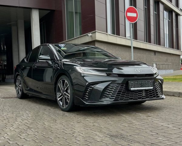 Toyota Camry XV80 — изображение 2