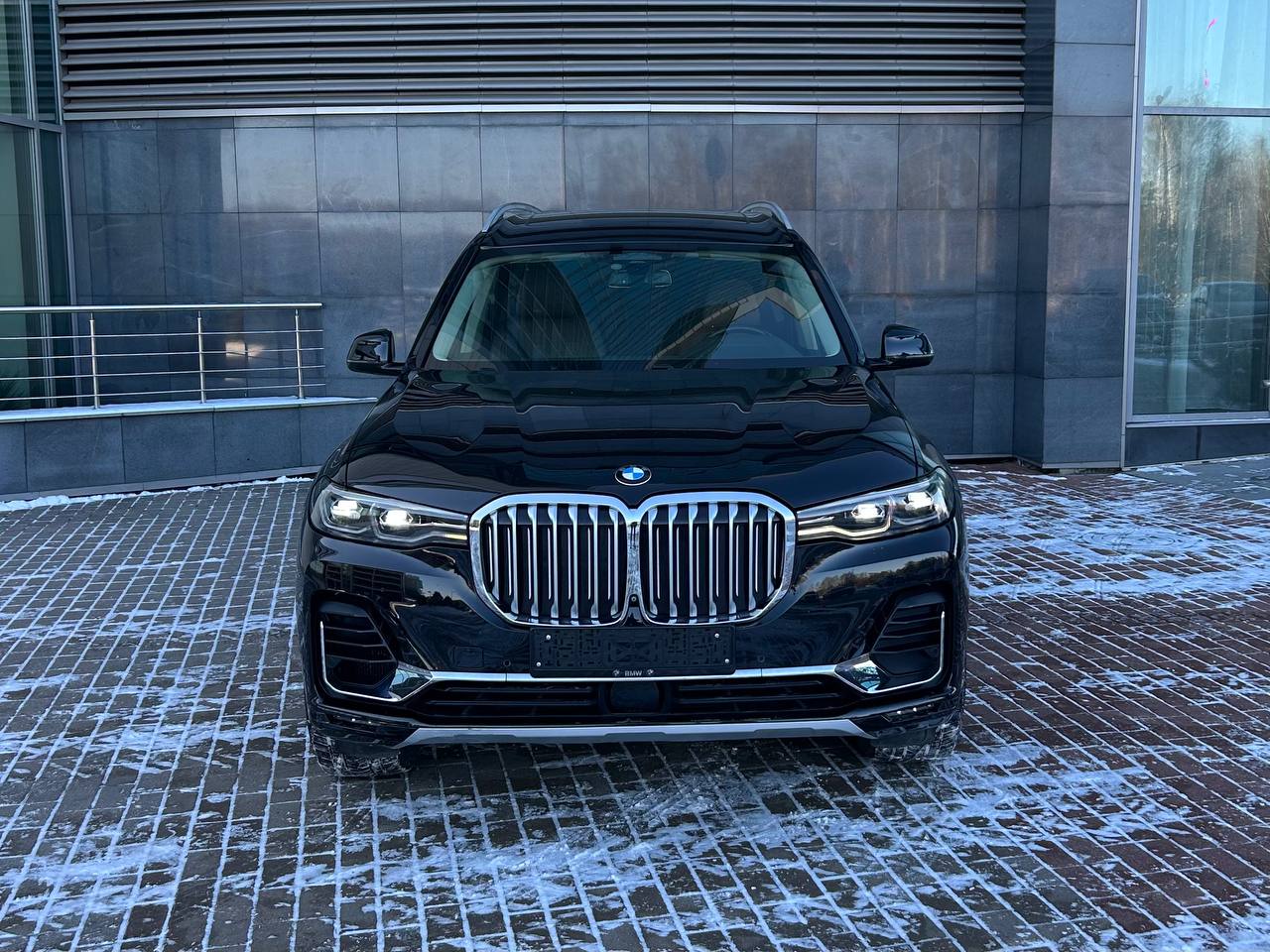 BMW X7 (7 мест) — изображение 3