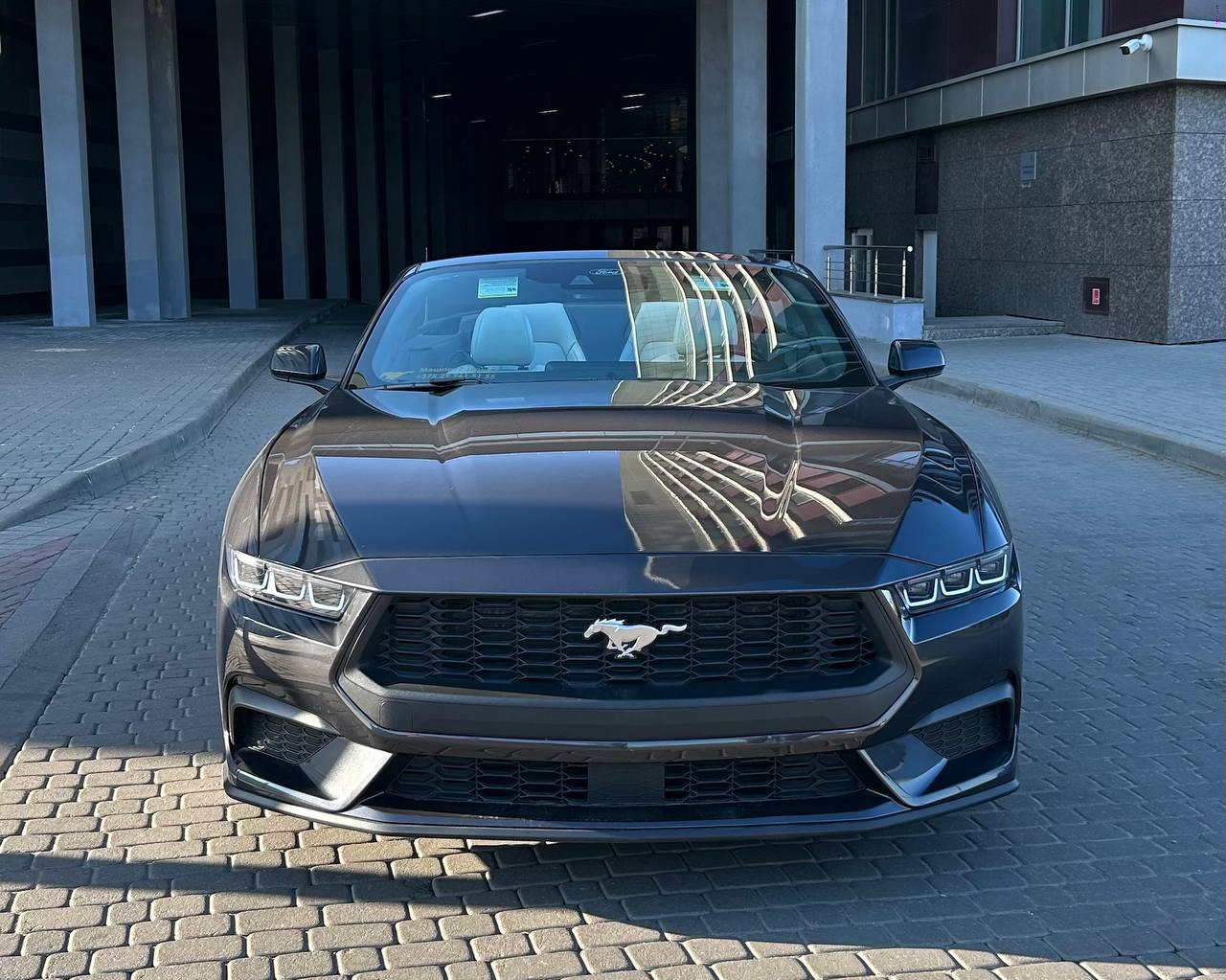 Ford Mustang — изображение 4