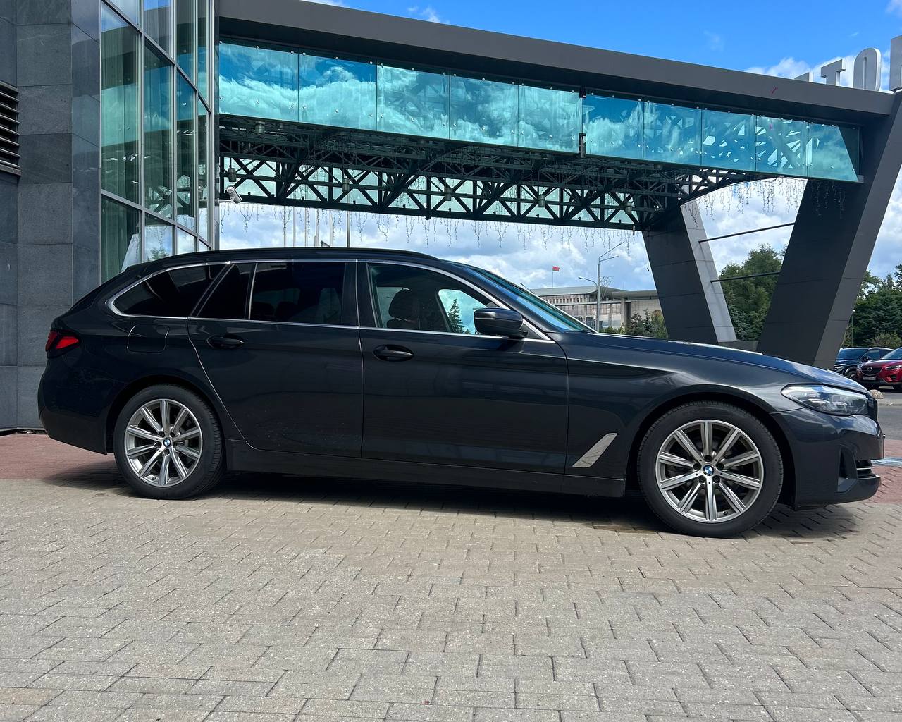 BMW 5 G31 (рестайлинг) — изображение 6